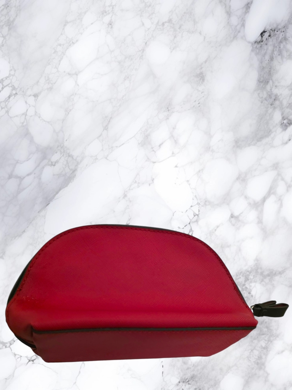Victoria's Secret 'Mine' Red Cosmetic Pouch - Picture 3 of 10
